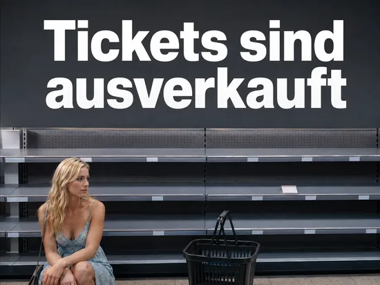 Leergeraeumtes Verkaufsregal mit leerem Einkaufskorb als Symbol fuer ausverkaufte Billigtickets
